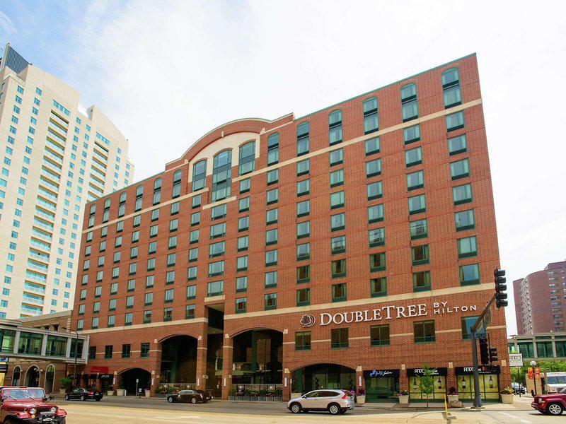 6DA414F02DB830BC0BA8F2C8BE1577B1