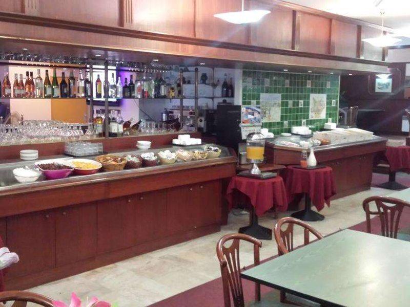 B947D338461306660AA3BB4E21E84040