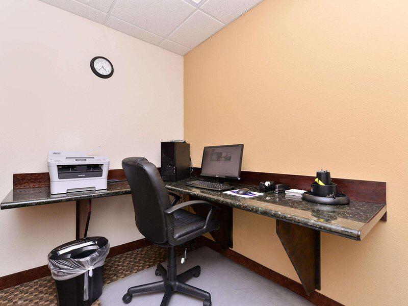 0FADFF76A6E1185432DE89E8D2193D88