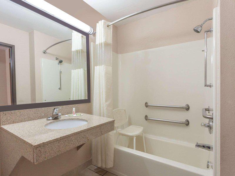 C18364770687FE0AD5916546BF501FA5