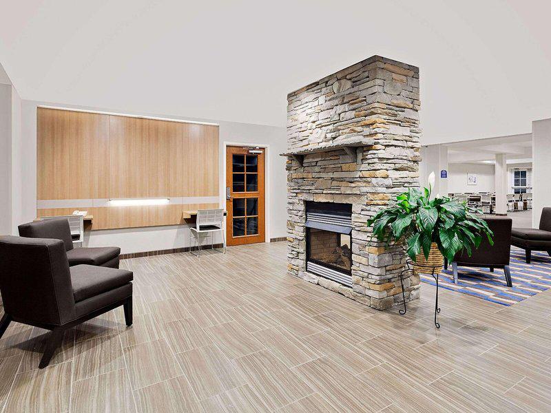 8B6AA36F2833494A071A177D44016CAC