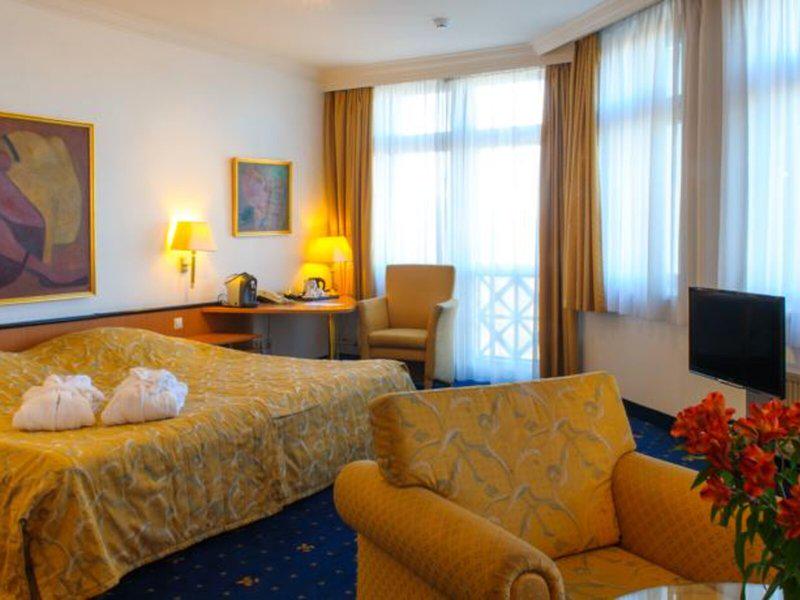 886FAB07A9631B8BE0C466668D2CC2AD