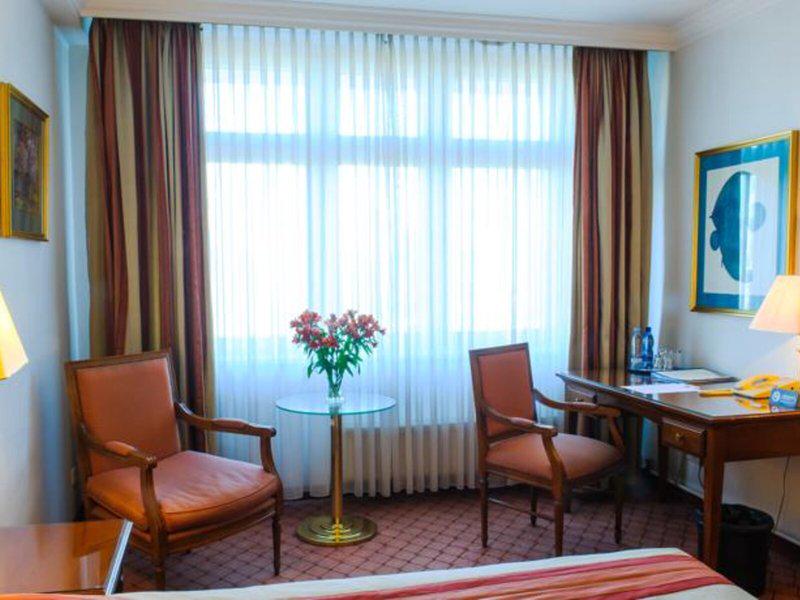 EEFED28574549EDFEEC9FF68C78E2ACB