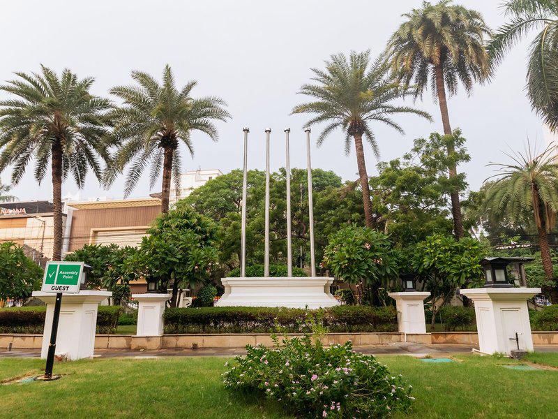 9ABD8B8CF42D23BB2E08928FA3CF61D5