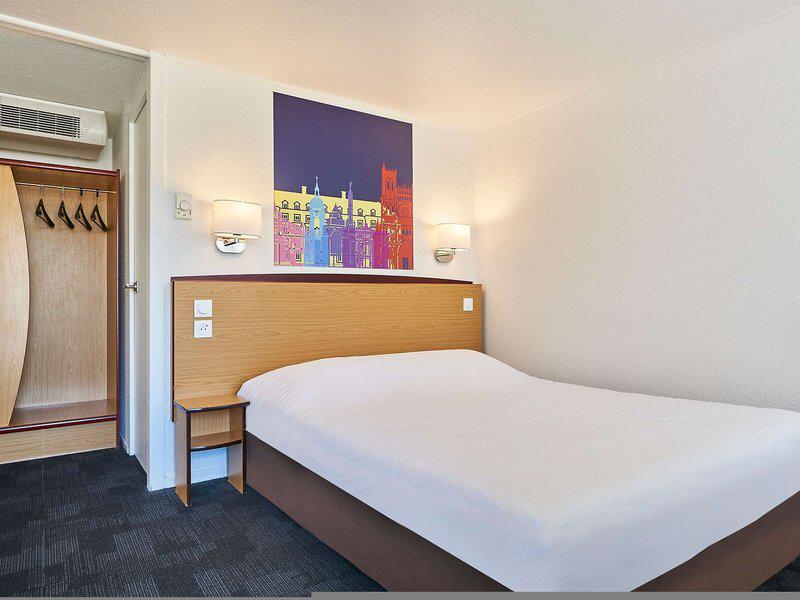 2A04CB2C74C79F0C91D703E5D05853A6