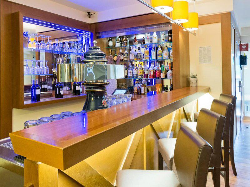 58310991499BED0DB260556457935077