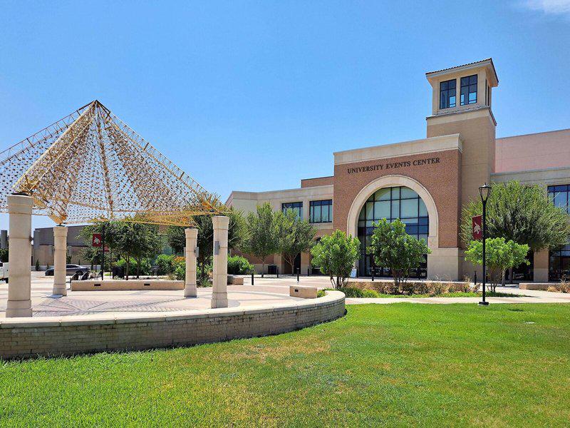 7A1DB0B45893D687E9665CDB4618D786