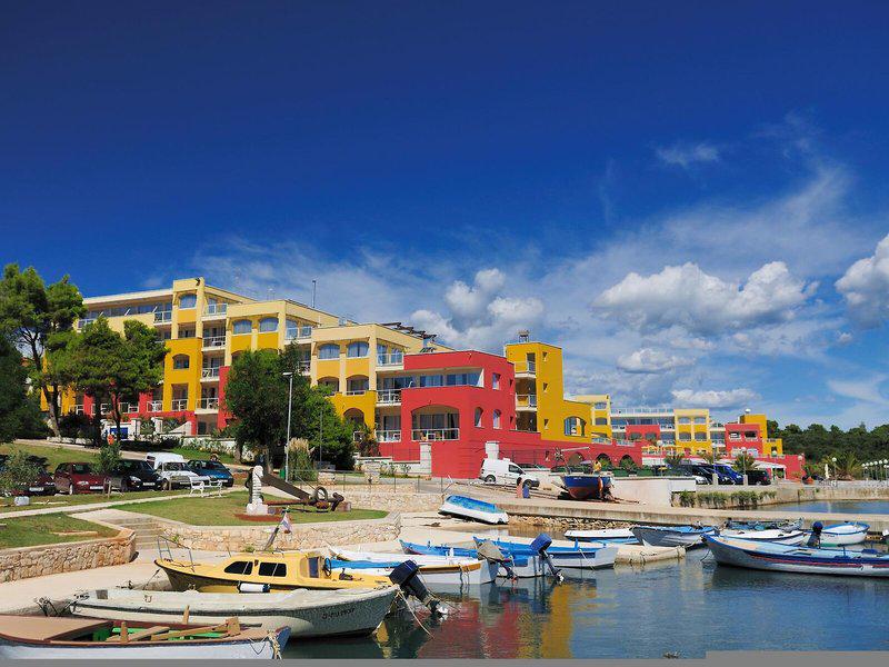 E55FCD8671359C01684033DADA261532