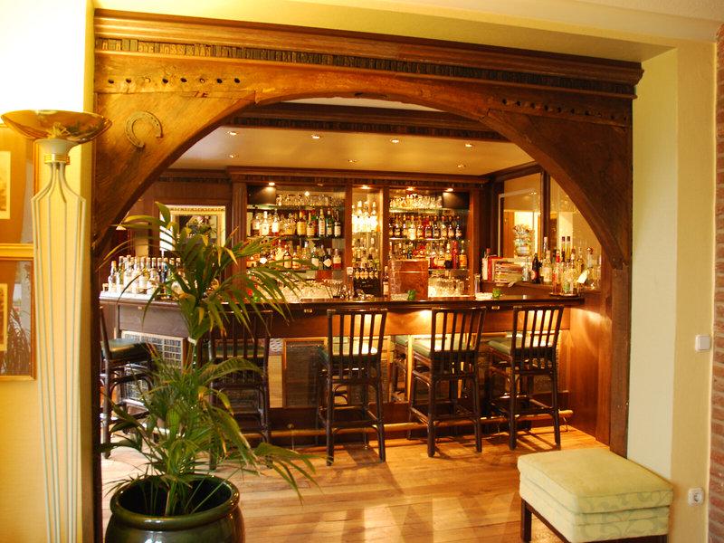 BD7E4D7BC7B225DDC1DC0E54D954CE17