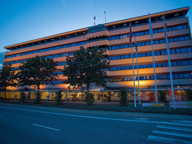 E5B9B4E199DE4CB70E1536317D281FCC