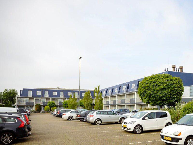 3AA27A218C318075A3D75D44B41A2BE8