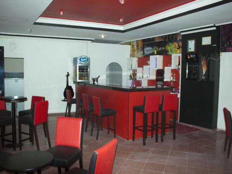 26F7722D797FB37D9C6708ED4BD1D175