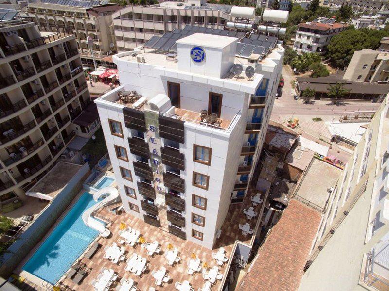 955975AC79E0ADF3E6D8E5C5E87924FA