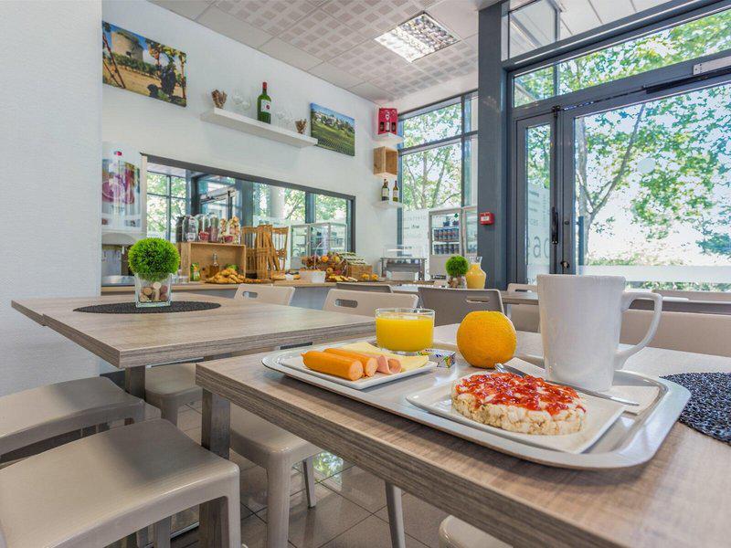 618AB102D573834E605E950516FD092D