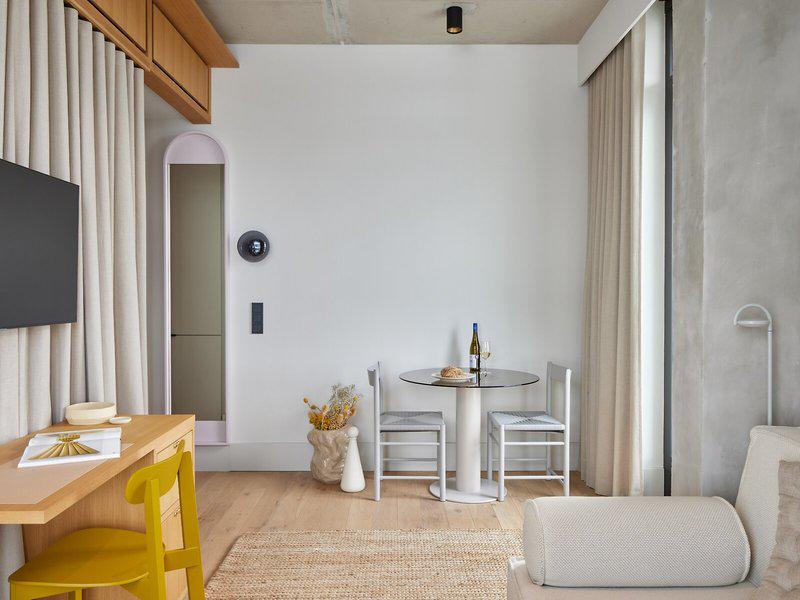 195DCB638D5E3863CDCE80A38FE6FC62