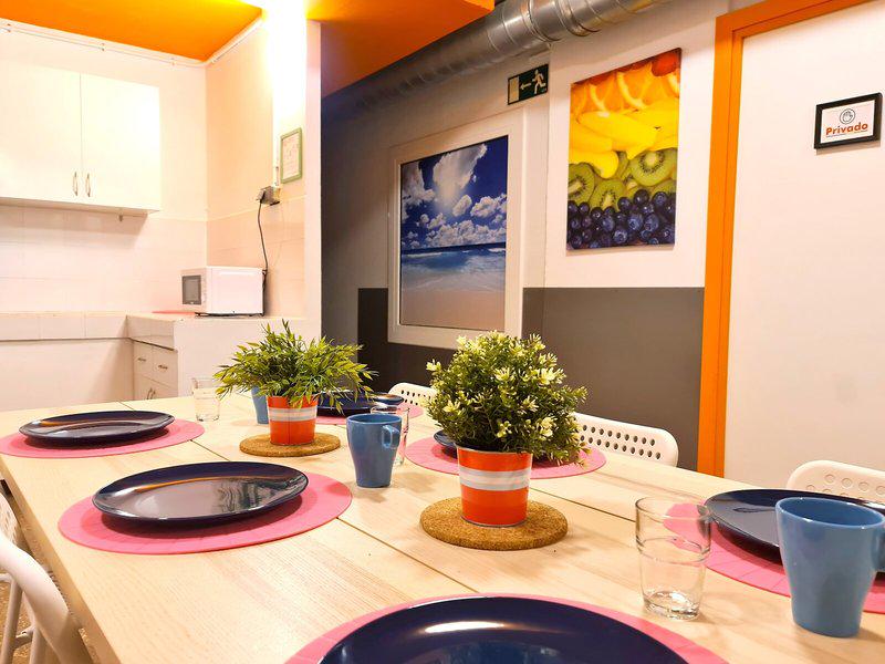 7148F42608B40FD4B34F63592E29AA12