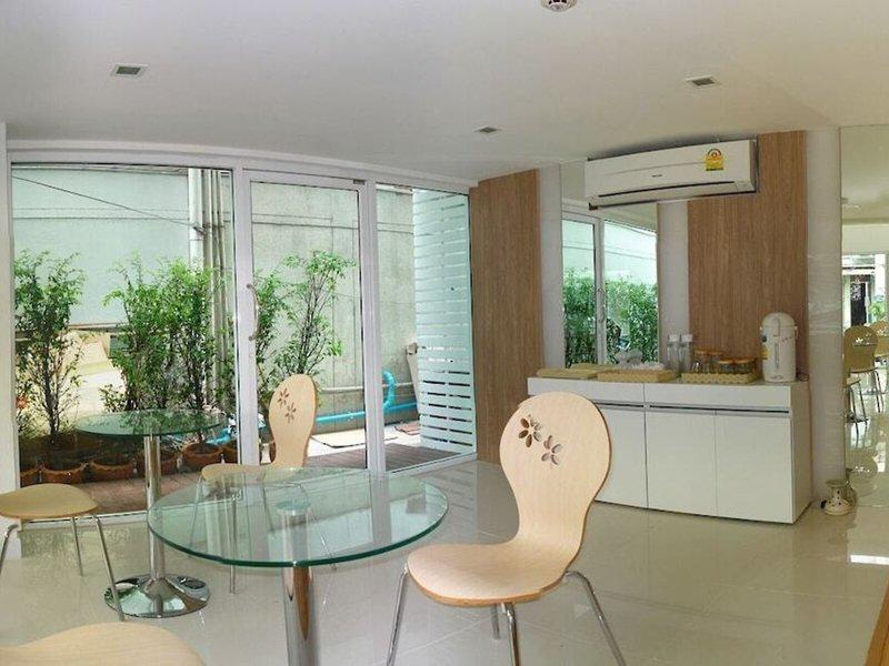 FE2B9280518F5E08BC7BBEFB43E1ED1B