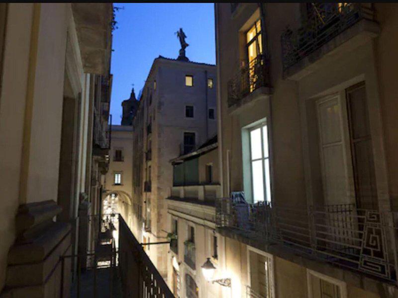 B6393FA2BCDFD17A1EAEF66780F937AA