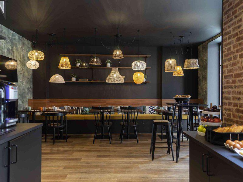 6AD887280D97C8001F36D9689F381A00