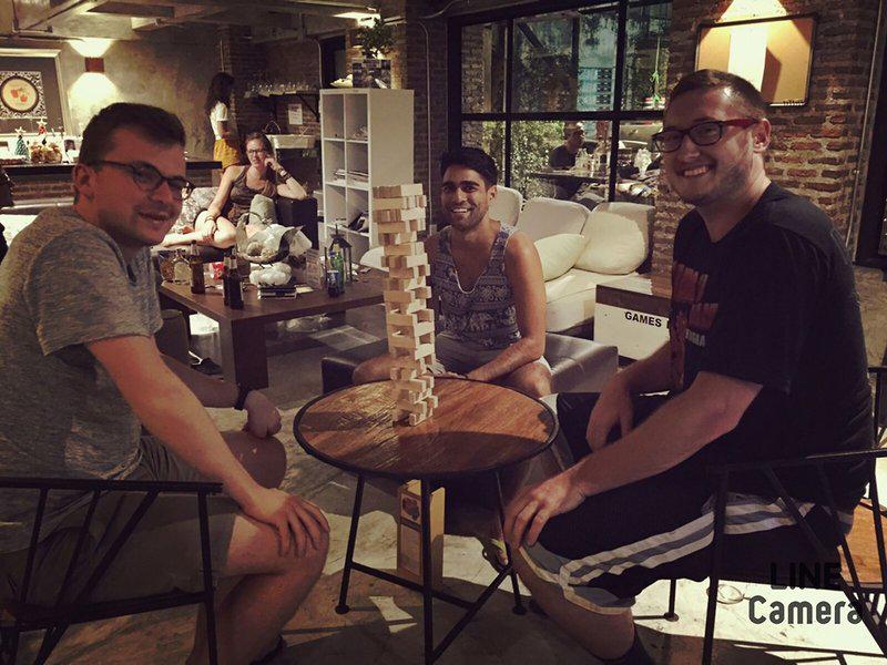 F97ABF8FD09929189B522FEE32CDF046