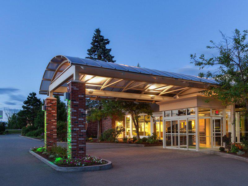 5DB4E01240A68404D34D3EB6C0F281E4