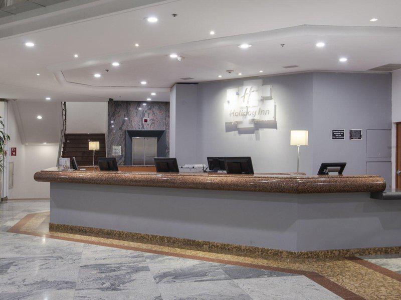 938990D16634E0AC8F2B7E9E5A2D8ABD