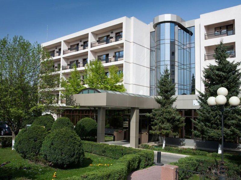 5FE1581B5D06485D230367CDC2813B4E