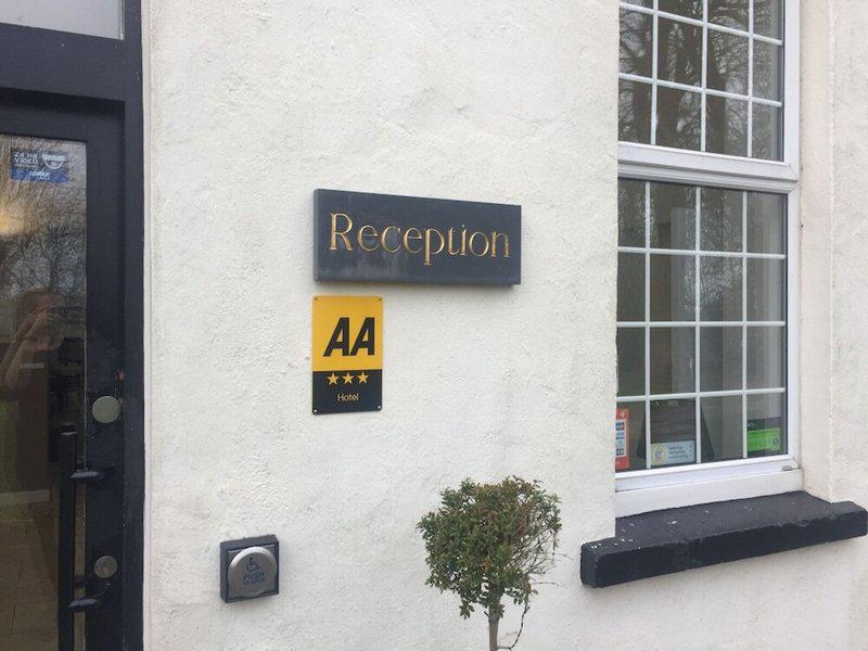 3CEA20F8E80E4A129A3402C9FD849547