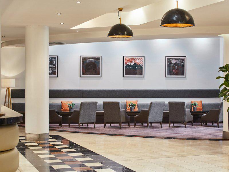 D9329E30BB172F646DBBF877806442E5