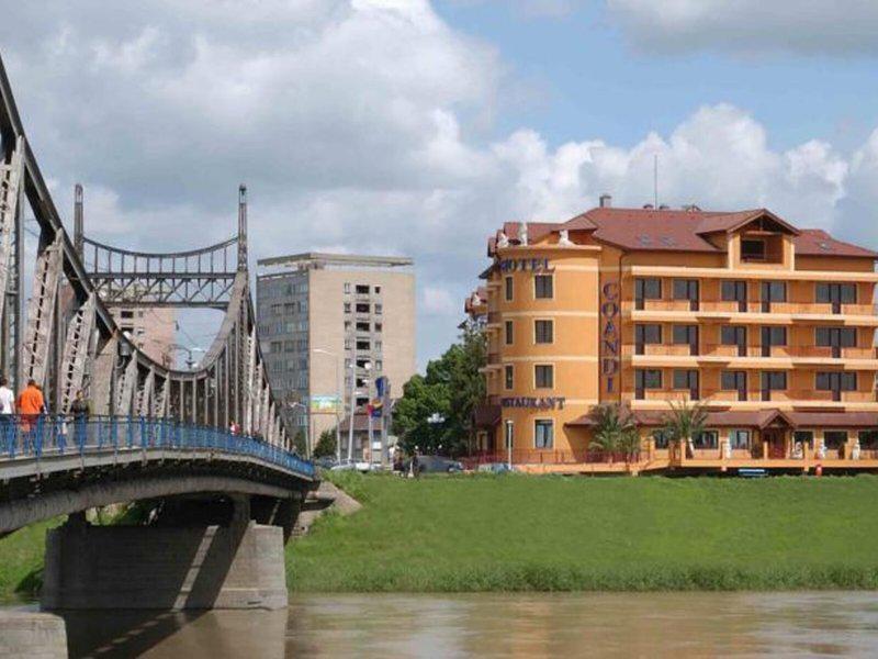 DF1430DEB3829B0942A03A27C048EF99