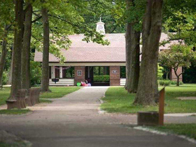 ABC24856A3D41C4F4CCFAE1D1F93769E