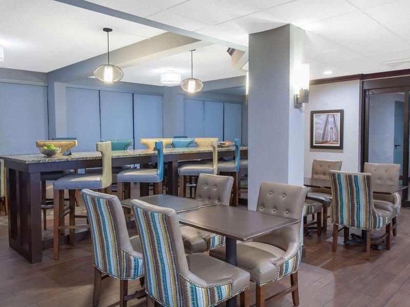 D9E845E7A3EC1BABB7F2267C6AD55F99