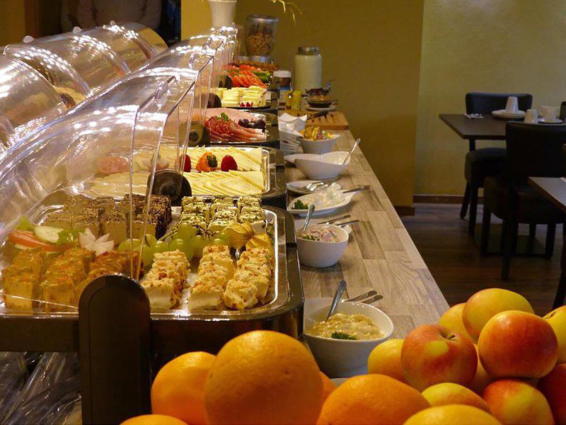 266541DDF1EA0FBE18349D72E841D9D2