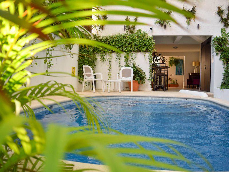 92F160E8E3CE8CC0337F0E6AE85A203F