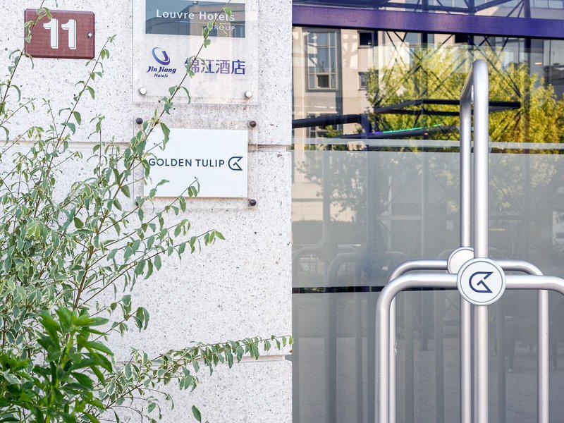 17B62DBE44EBA31145D1B74BEAD59D57