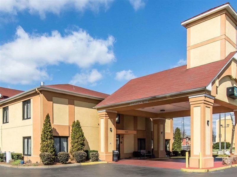 DB4290FF635FF9BA110C996E68B27C53