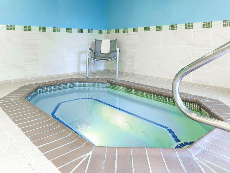 984B0F87F74C9CB87B5A1DFB72517C94