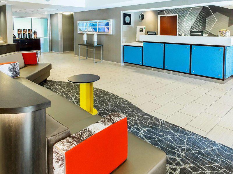 CD651D8A6F3EB84B956CC70FF4BB9CAD