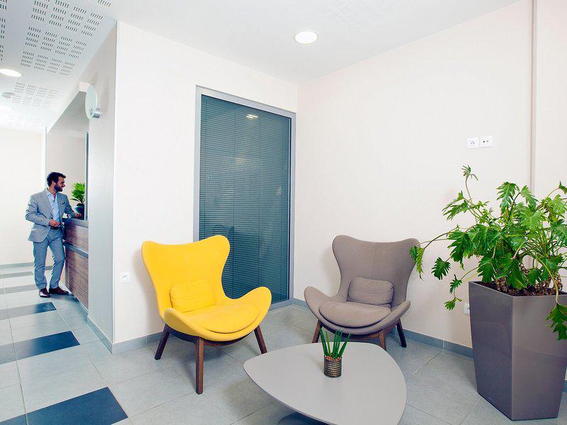 C86AE3A3B0715B3BD3BFAABBDB2910F7