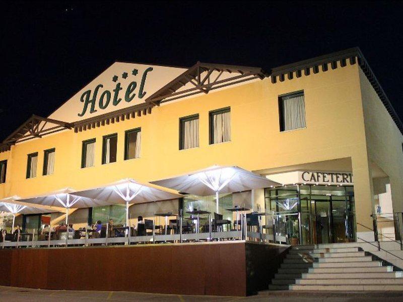 A9F9E66E5831C0CABF9FB9F34361BE90