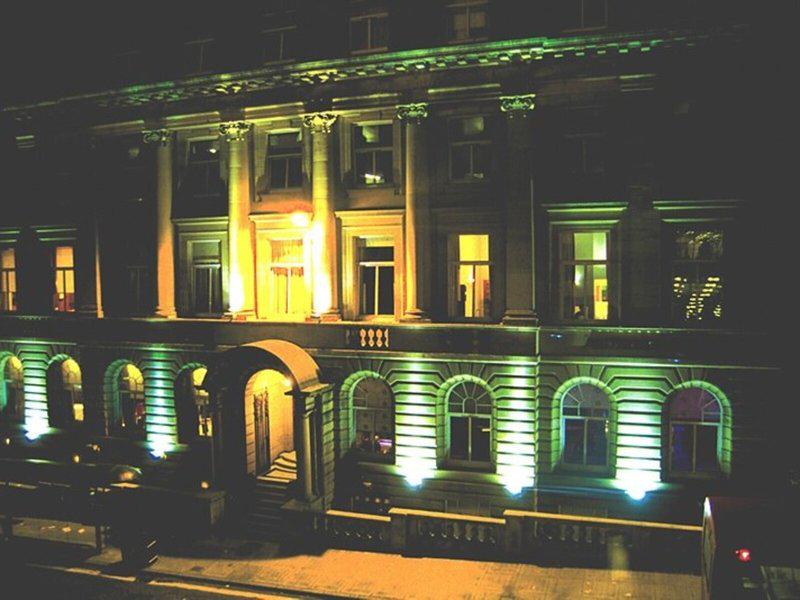 D0EA9A732ADA8D967779923AB0F5FBD0