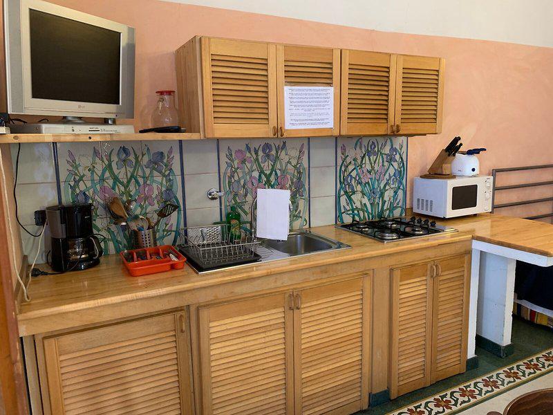 F2A4CF3EE65FE10DEC2B7911EC64DB83