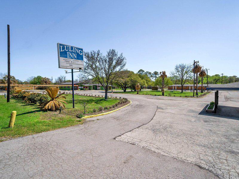 D01EE5D2DD9F247F565ADBD0F1BFA325