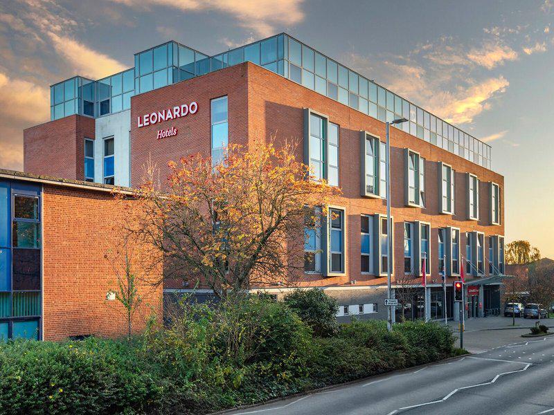 F399BA48859A6F573529EEC68A40934A