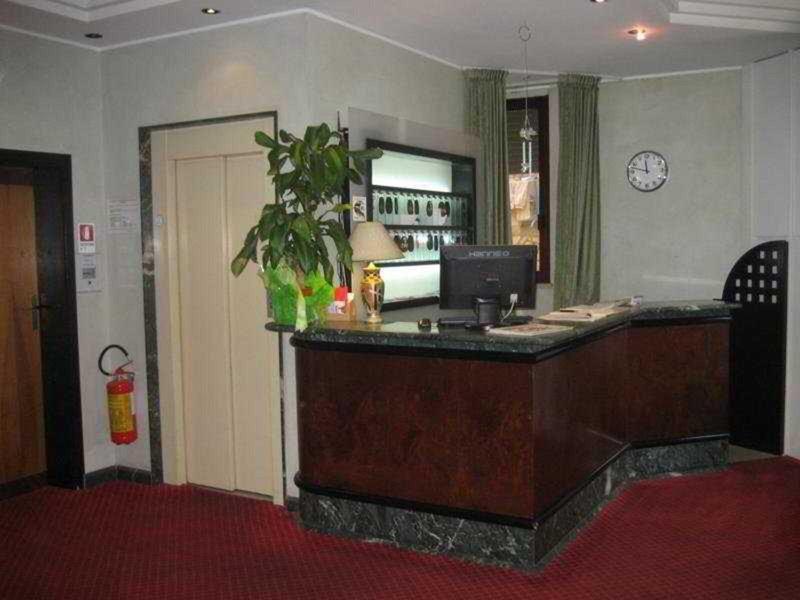 C664F72183AA9B74C2B0FFA8B96580D7