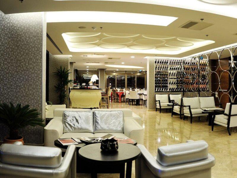 06B32CBDC9D678FF8DD7D5B4DB6060EF