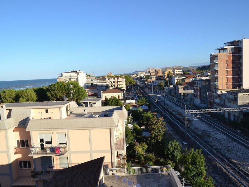 4BDAF7B0035FB4BFF277589D7B8FD5CC