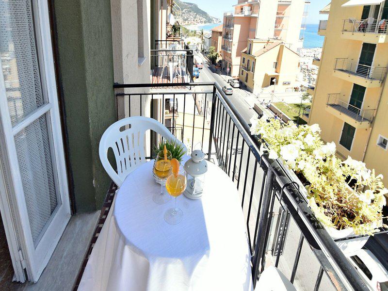 7851598447F74A8152F6E6AEDEB4F95F