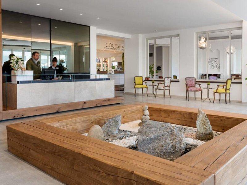 989AD4E29714B47A6BE9107C8F643346