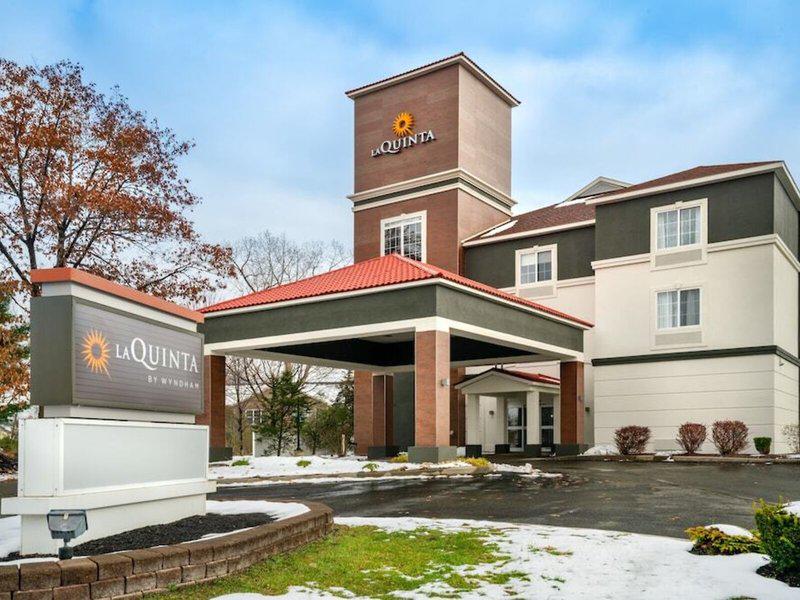 7BC57EFD552BAC001CCAE761F6267FA8